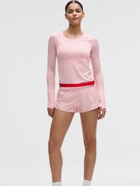 NWT Lululemon Hotty Hot LR Shorts with 2.5in inseam